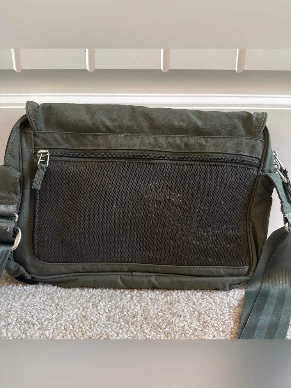 REI Co-op Women’s Green Crossbody Messenger Bag